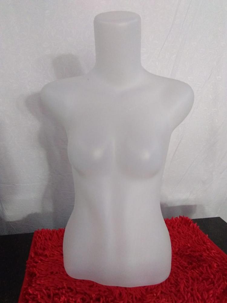 Mannequin Dewasa Setengah Badan Wanita